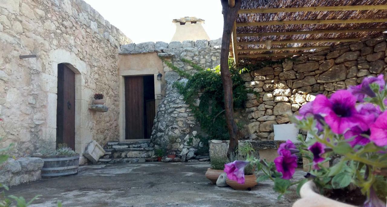 Bendeni Cottage Megala Chorafia Екстер'єр фото